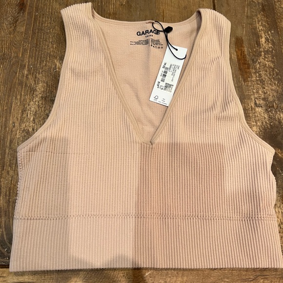 GARAGE New With Tags Stella Seamless Plunge Cami XS - Picture 3 of 5